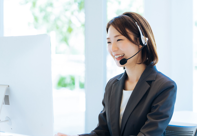 受付や接客などのサービス提供